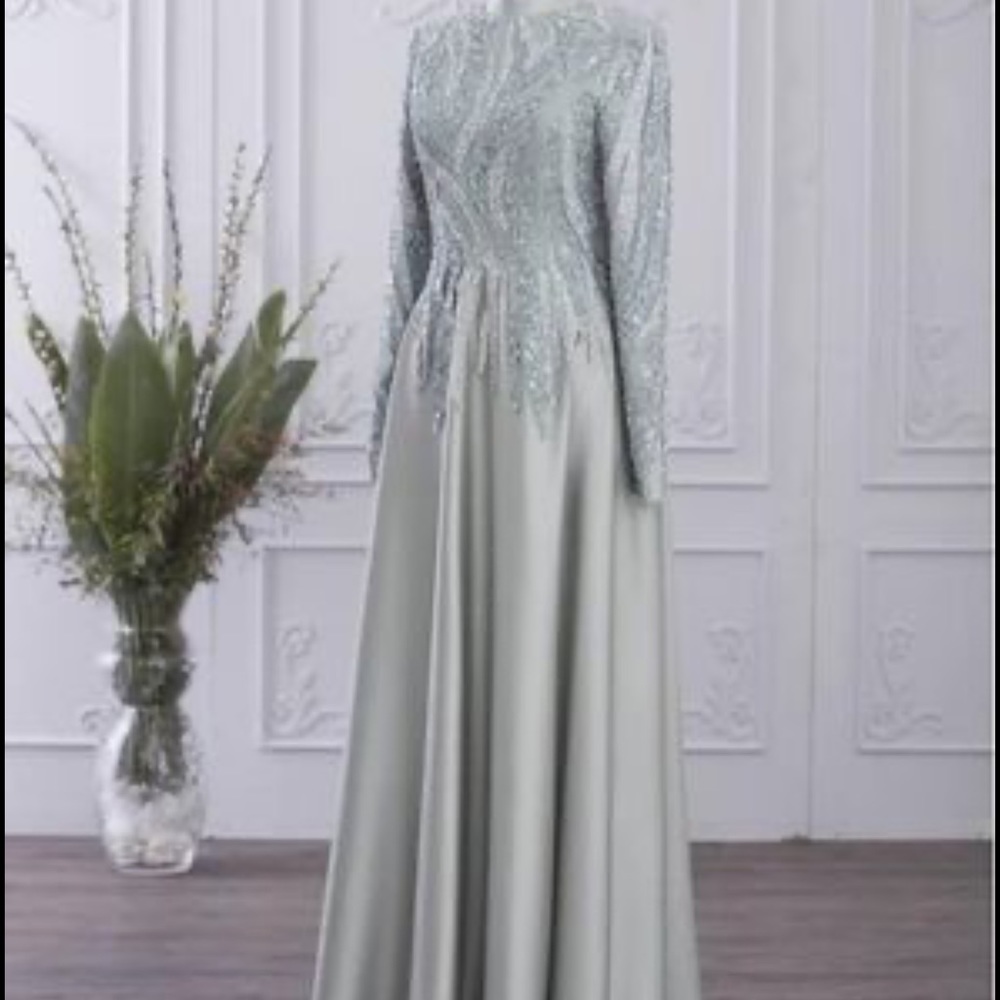 MINT CREW NECK EVENING DRESS
